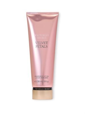 WhatsApp Image 2026-08-16 at 6.58.05 PM (2) VICTORIA‘S SECRET VELVET PETALS