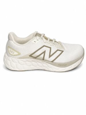 WhatsApp Image 2026-08-20 at 1.26.14 AM (2) NEW BALANCE FRESH FOAM 680V8