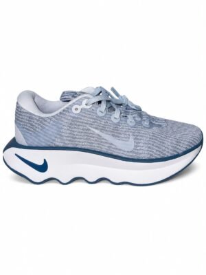 NIKE MOTIVA